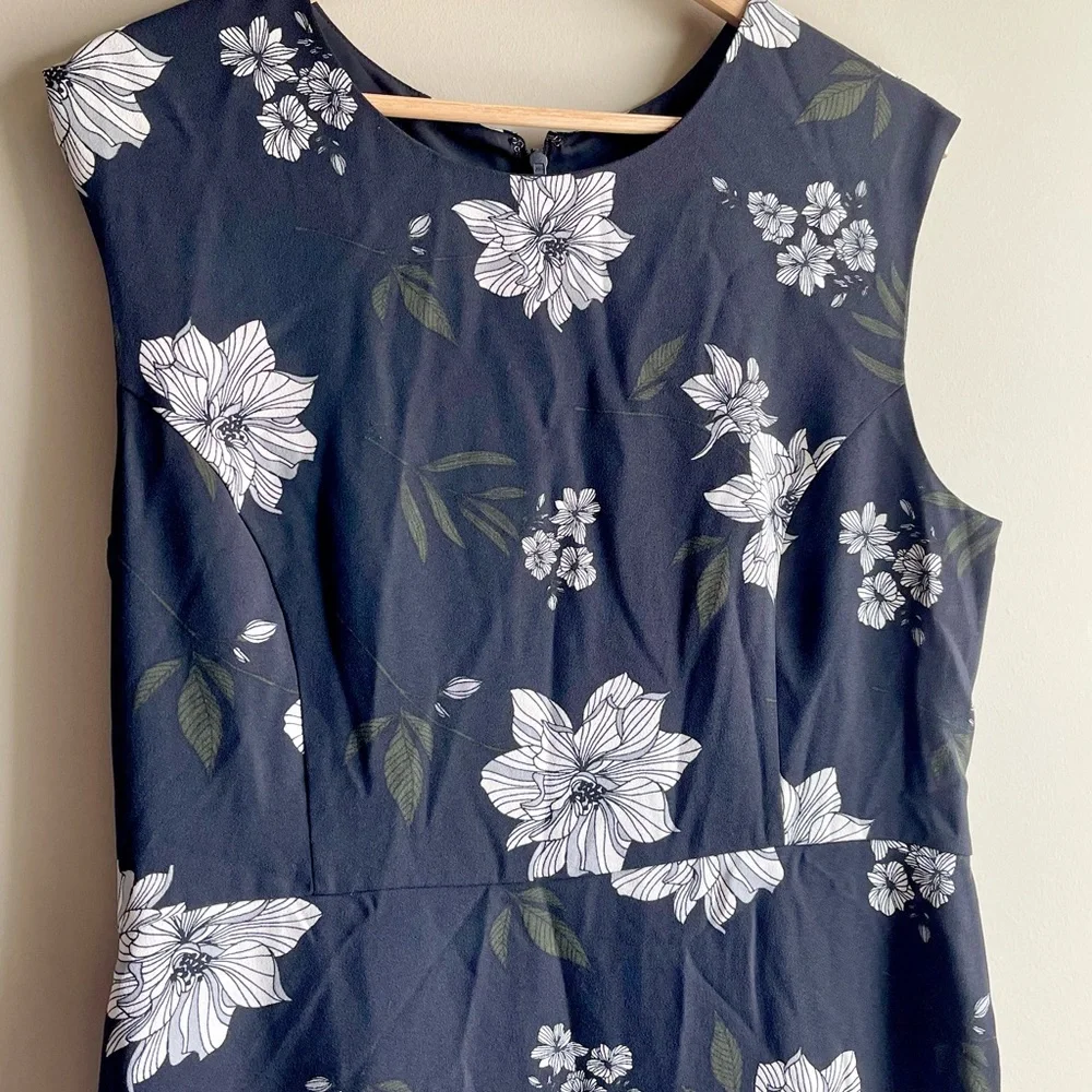 Banana Republic Black Floral Sleeveless Casual Dress - Picture 2 of 4